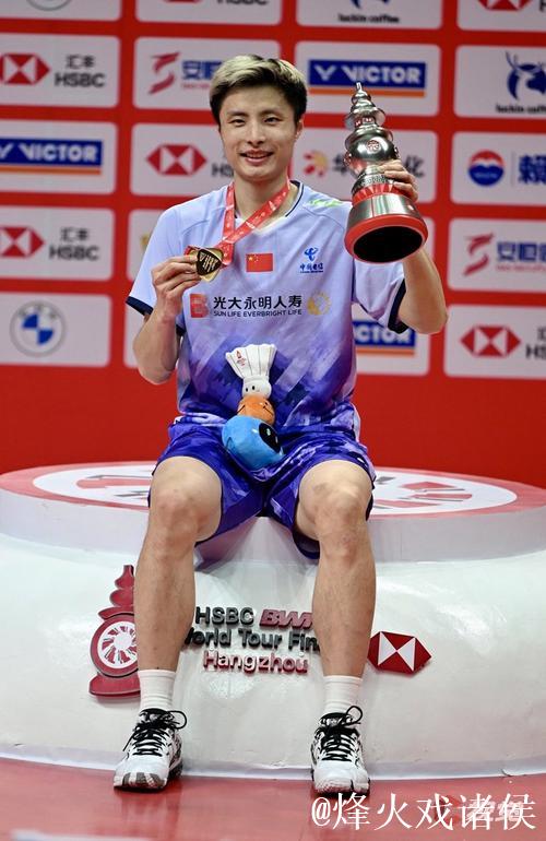石宇奇荣膺世界羽联年度最佳男单运动员 石宇奇荣膺世界羽联年度最佳男单运动员