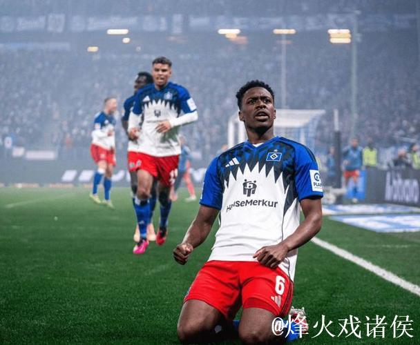 汉堡3-2逆转云达不莱梅，波尔森、卢卡-武什科维